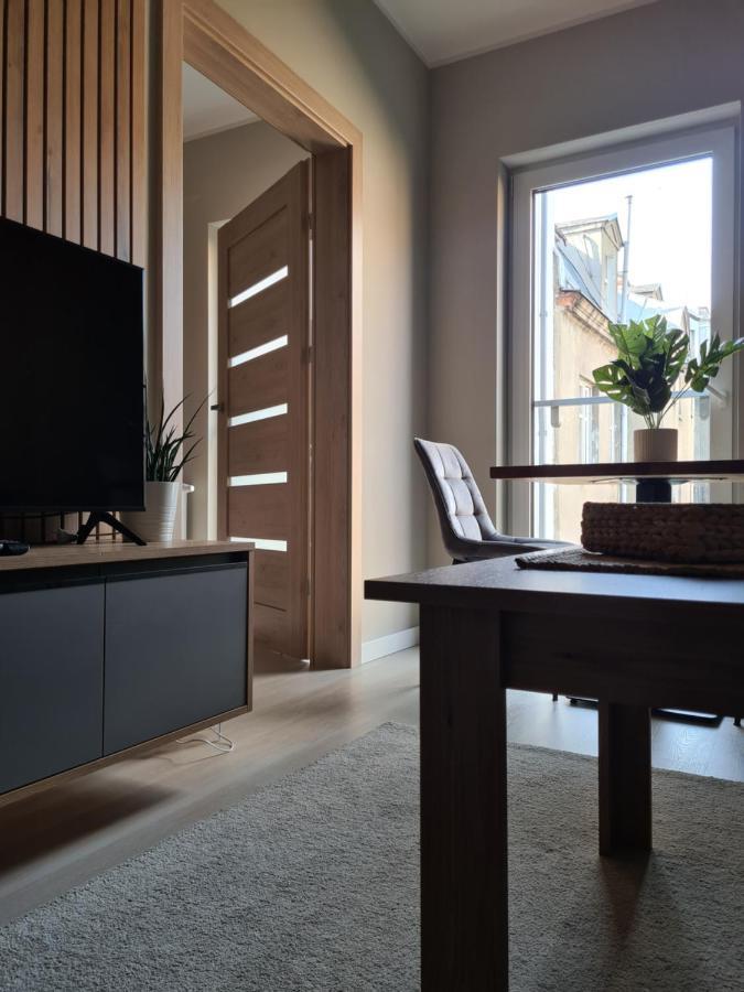 Mostowa 23 Hugo Apartment, Self Check-in 24h, Free Parking, Air-conditioning Apartment *