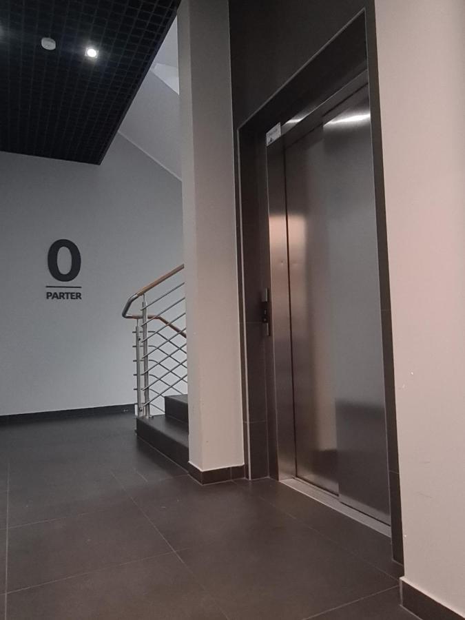 Apartment Mostowa 23 Hugo Apartment, Self Check-in 24h, Free Parking, Air-conditioning *